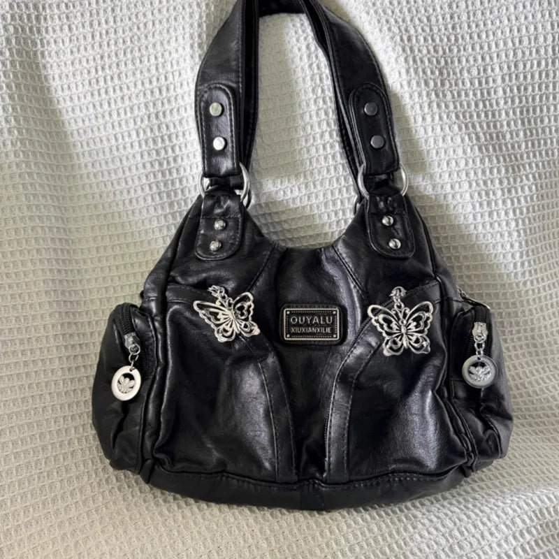 Chic Black Y2K Shoulder Bag for Trendy Coquette and Grunge Aesthetic Outfits