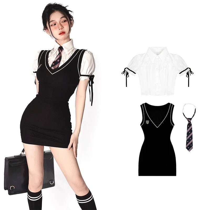 Chic Classic Schoolgirl Outfit: Y2K Aesthetic Preppy Style with Cute Accessories