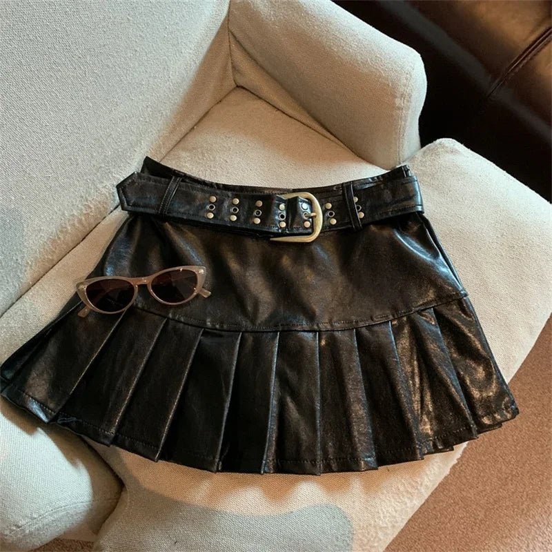 Chic Coffee Leather Pleated Skirt for Y2K Aesthetic and Grunge Style Outfits