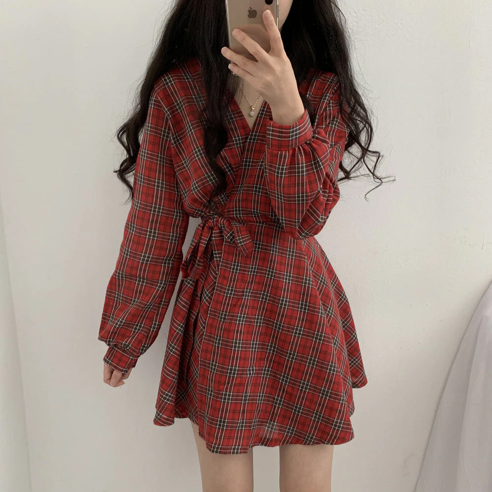 Chic Long Sleeve Plaid Midi Dress with Cute Bow - Perfect for Coquette Aesthetic Outfits