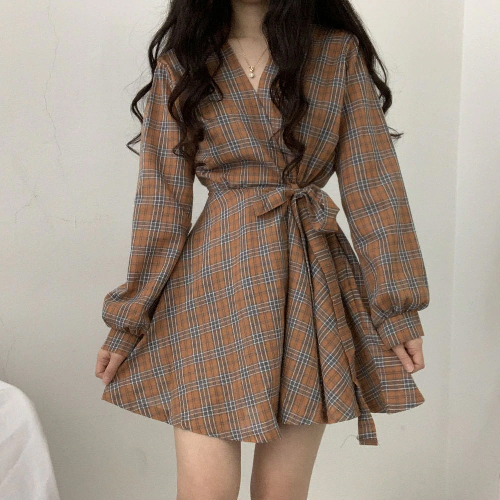 Chic Long Sleeve Plaid Midi Dress with Cute Bow - Perfect for Coquette Aesthetic Outfits