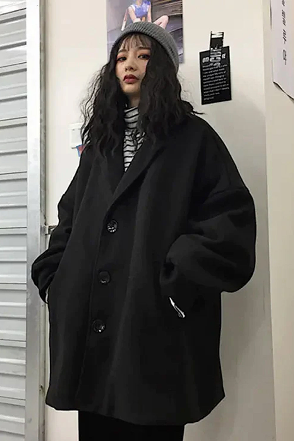 Chic Loose Solid Black Blend Coat for Effortless Y2K Aesthetic Style and Comfort