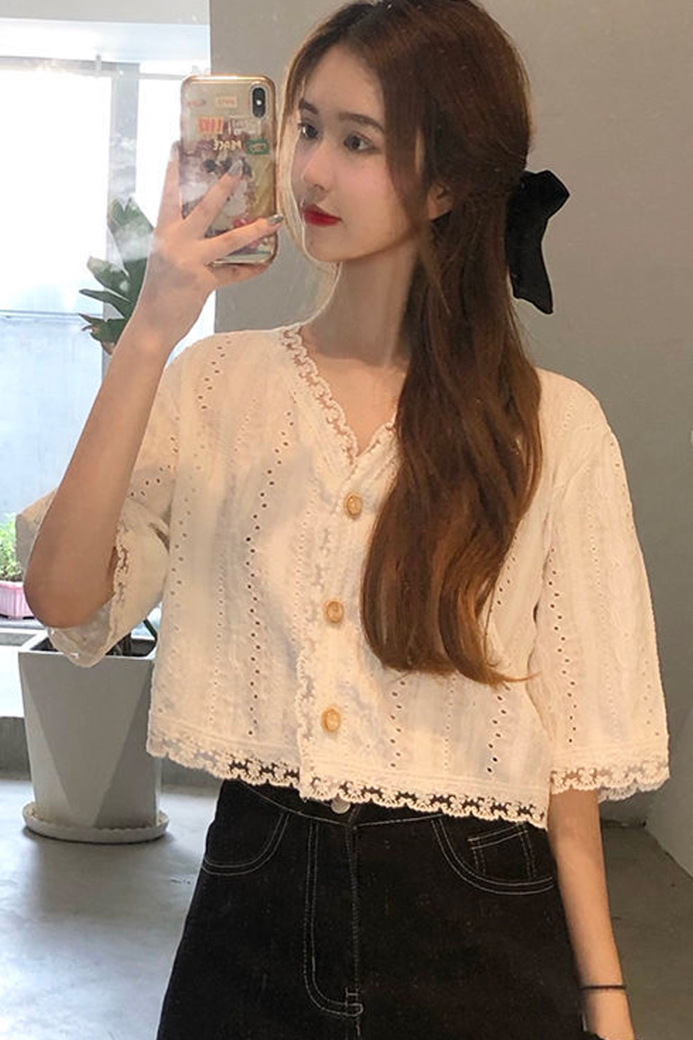 Chic Short Sleeve V-Neck Lace Top - Y2K Aesthetic Slim Fit Shirt for Stylish Outfits