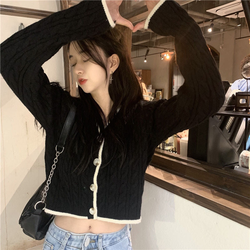 Chic Y2K Style Knit Cropped Sweater for a Cute Coquette Aesthetic Look