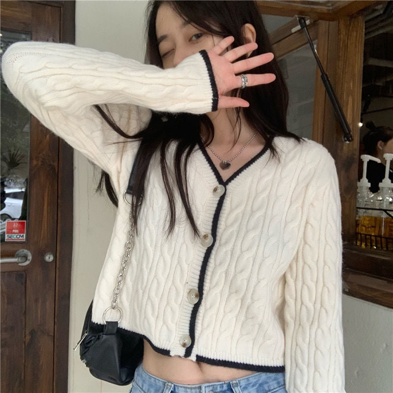 Chic Y2K Style Knit Cropped Sweater for a Cute Coquette Aesthetic Look