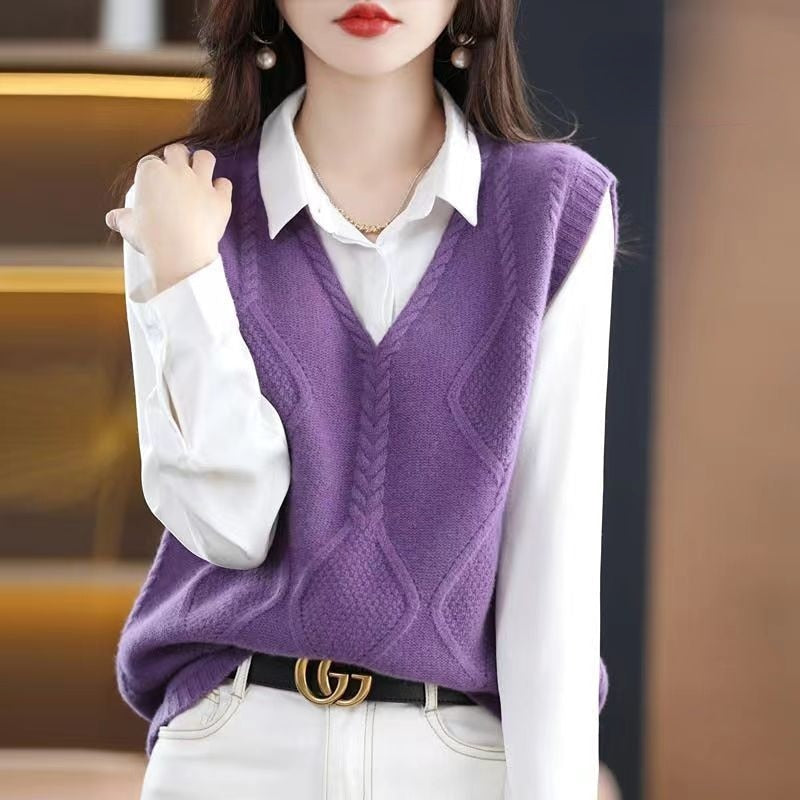 Cozy Loose V-Neck Sweater Vest in Y2K Aesthetic for Effortless Layering and Style