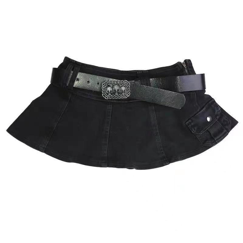 Harajuku Y2K Grunge Aesthetic Black Denim Micro Skirt with Belt for Vintage Rockstar Style