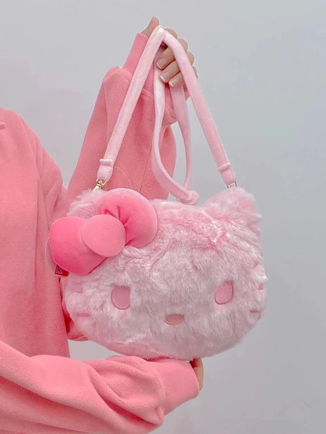 Kawaii Aesthetic Plush Pink Hello Kitty Crossbody Bag for Cute Outfits and Y2K Style