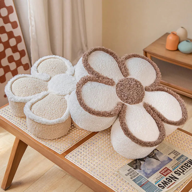 Kawaii Flower Pillow - Cute Floral Plush Cushion for Aesthetic Room Decor