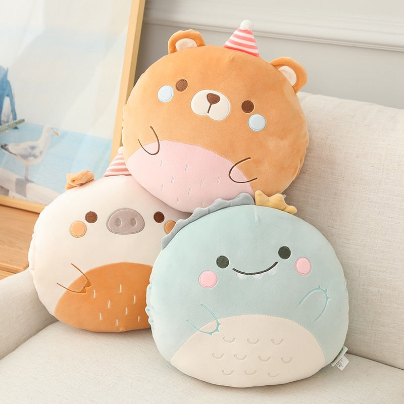 Kawaii Plush Pillow - Adorable Soft Decor for Cozy Aesthetic Rooms and Cute Spaces