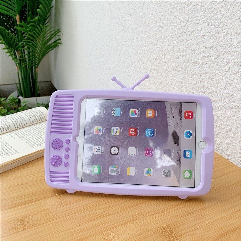 Kawaii Retro TV iPad Case - Cute Aesthetic Accessory for Y2K and Coquette Styles