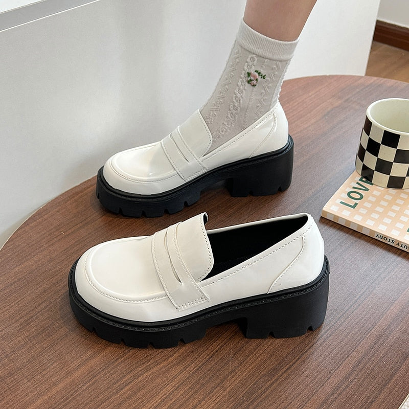 Korean Aesthetic Dark Academia Chunky Platform Loafers for Y2K and Grunge Style Outfits