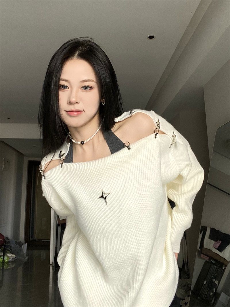 Korean Off-Shoulder Y2K Sweater - Trendy Coquette Aesthetic Top for Stylish Outfits