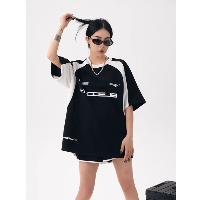 Oversized Y2K Graphic Tee for Trendy Coquette and Grunge Aesthetic Outfits