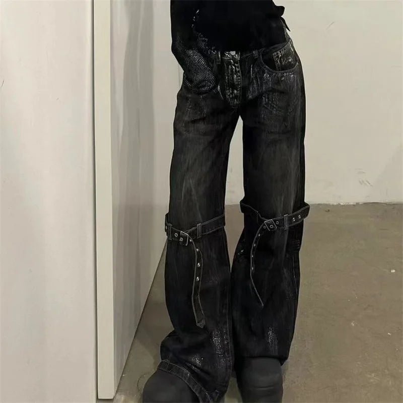 Strap Design Grunge Aesthetic Jeans for Y2K Fashion Lovers