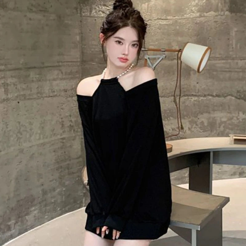 Trendy Off Shoulder Halter Sweatshirt - Y2K Aesthetic Comfy Top for Stylish Outfits