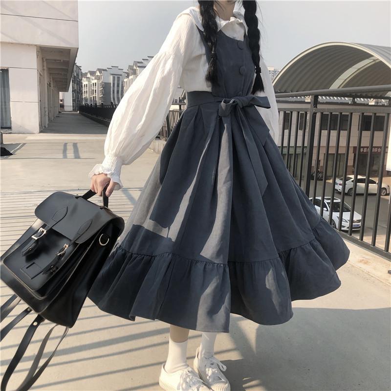 Vintage Kawaii Aesthetic Dark Dress - Y2K Fashion with Cute Details and Unique Style