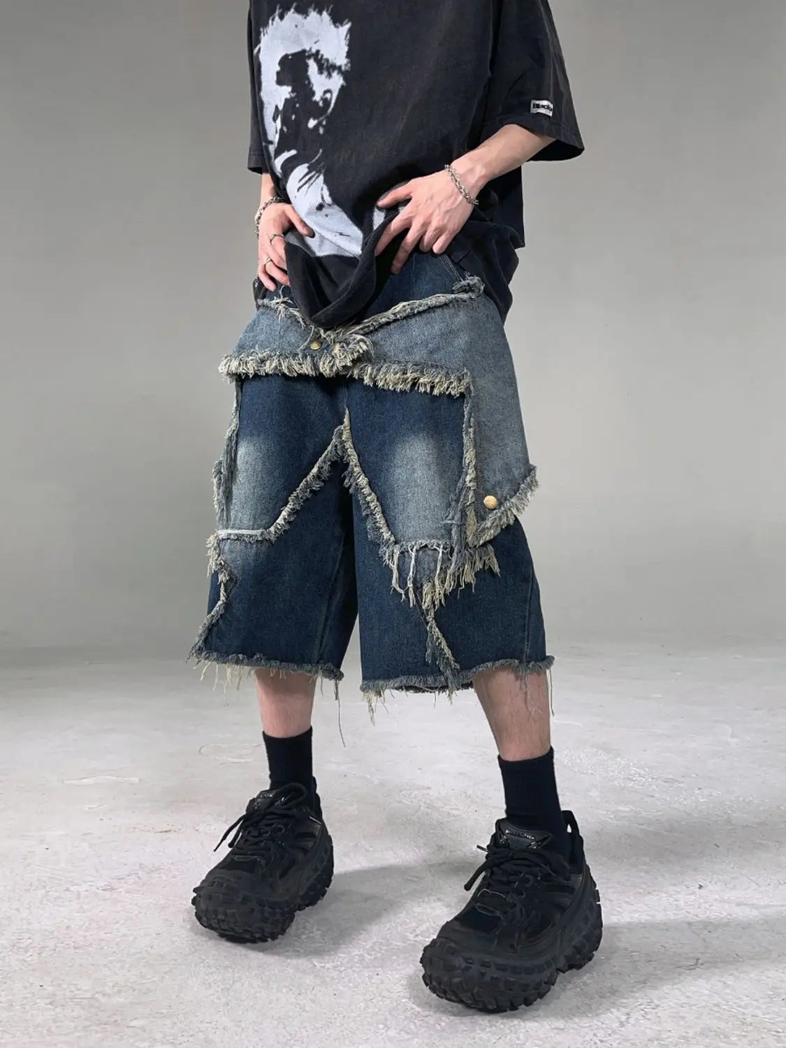 Vintage Y2K Star Denim Shorts - Retro Aesthetic with Cute Distressed Details