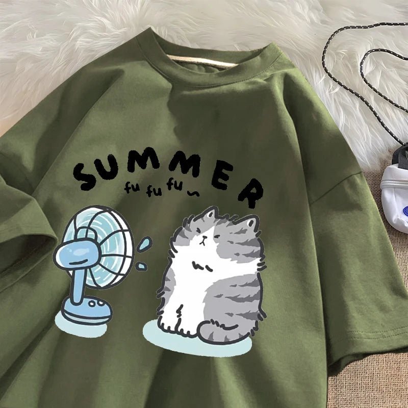 Y2K Aesthetic Fan Cat Graphic T-Shirt - Cute and Comfy Vintage-Inspired Top