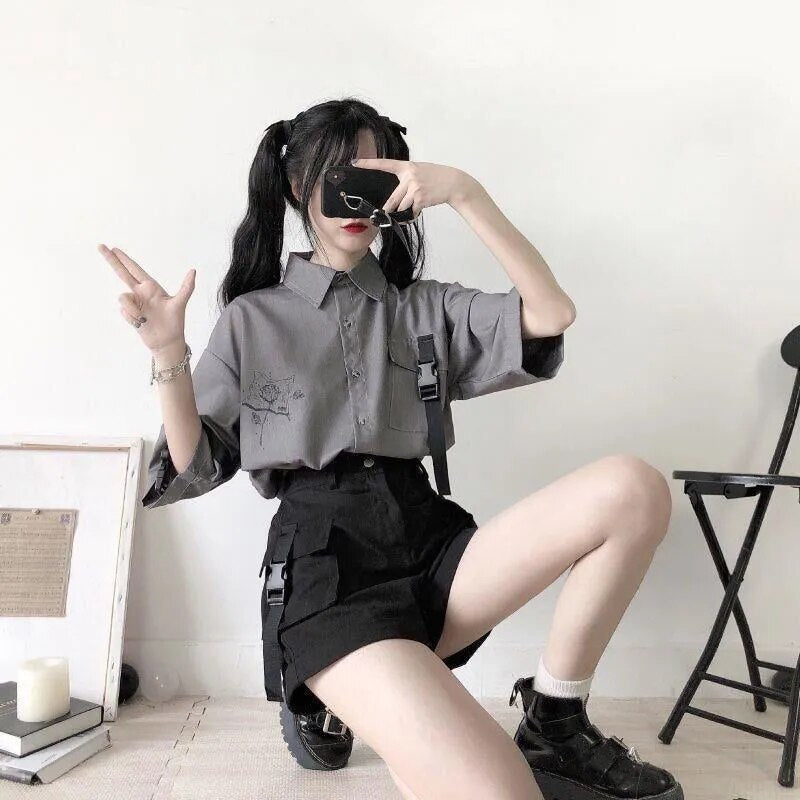 Y2K Aesthetic Outfit Set - Cute Crop Top & High-Waisted Shorts for Trendy Looks